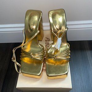 Public Desire, Boujee Gold Metallic Square Toe Strappy Block Heels, Size 9